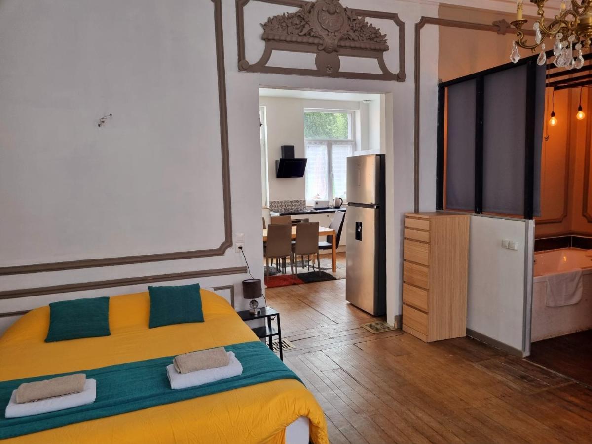 Les Appartements Fenelon Le Cateau-Cambresis Eksteriør bilde